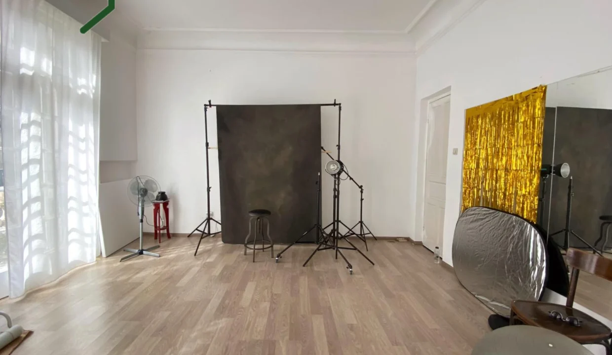 1commercial-space-perlea-8