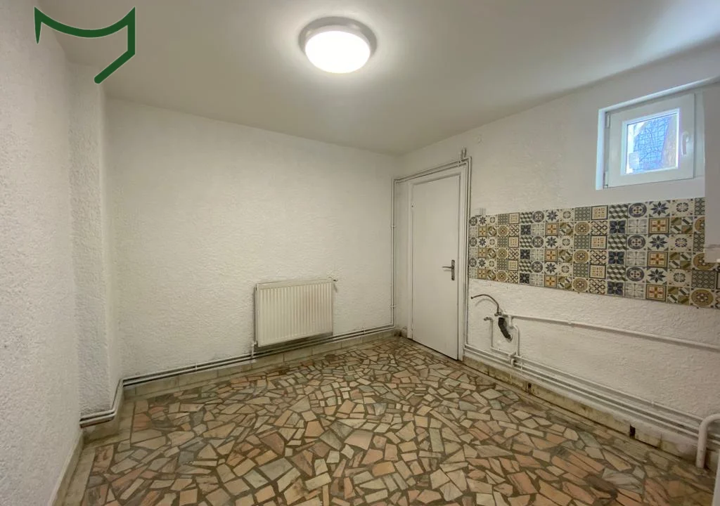 6commercial-space-berzei-68