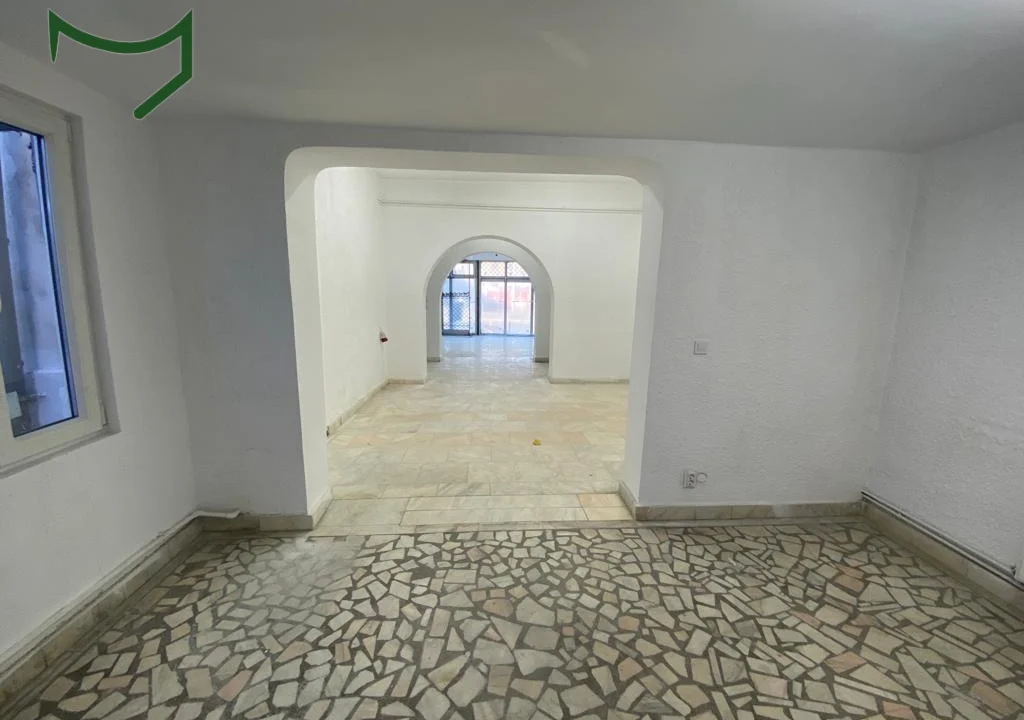 8commercial-space-berzei-68