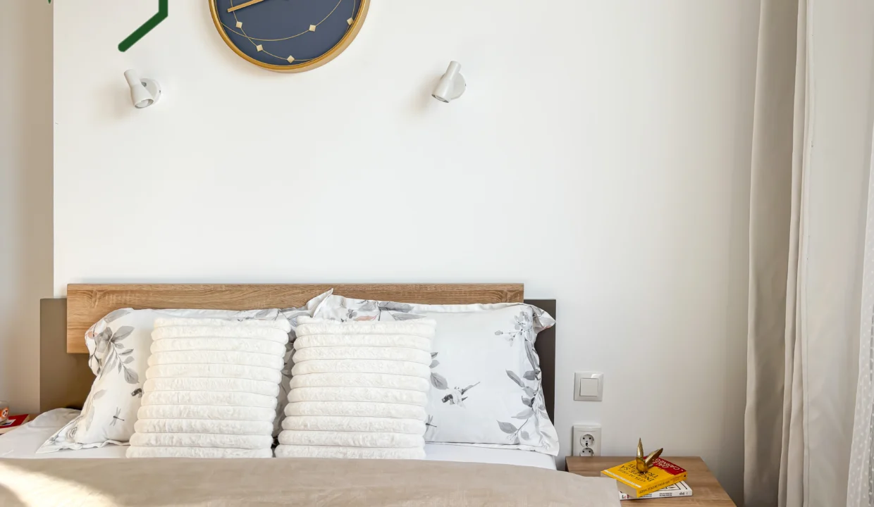 bedroom-1-bedroom-apartment-33-nicolae-balcescu-street-bucharest3