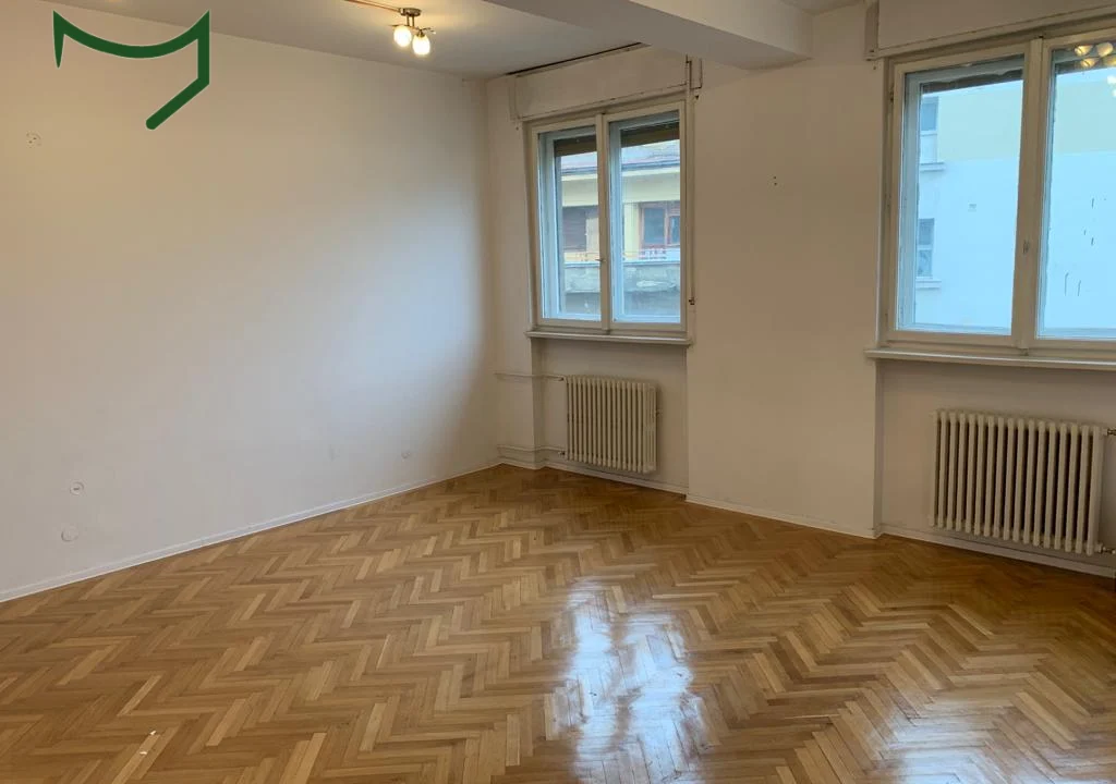 commercial-space-walter-maracineanu1