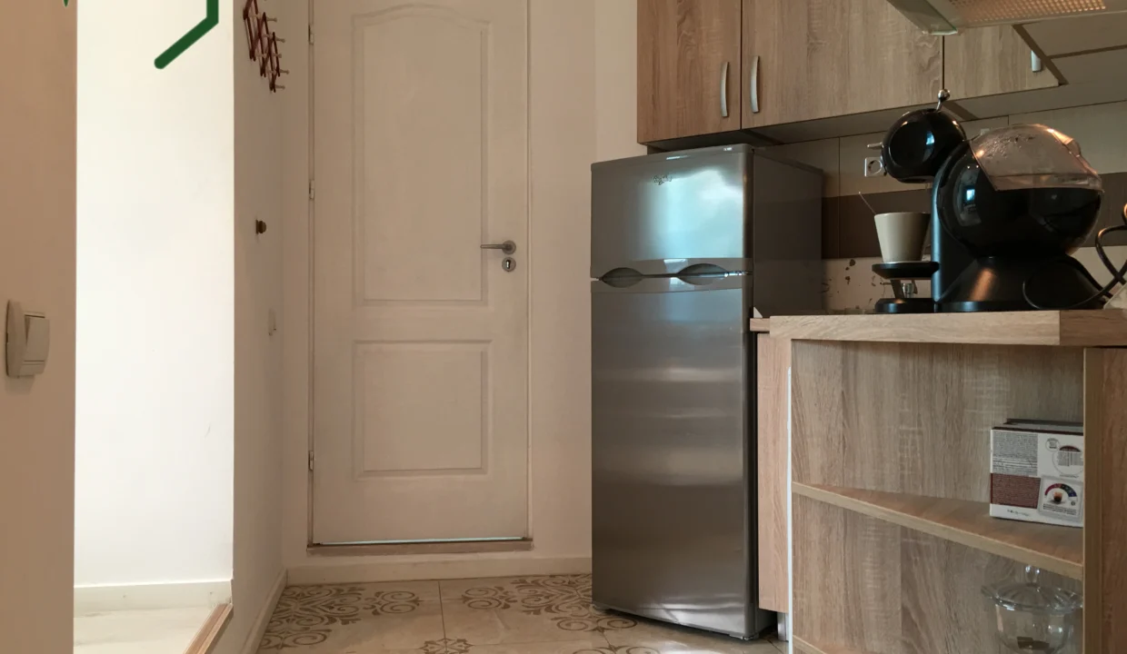 kitchen-1-bedroom-apartment-8-constantin-nacu-street-bucharest
